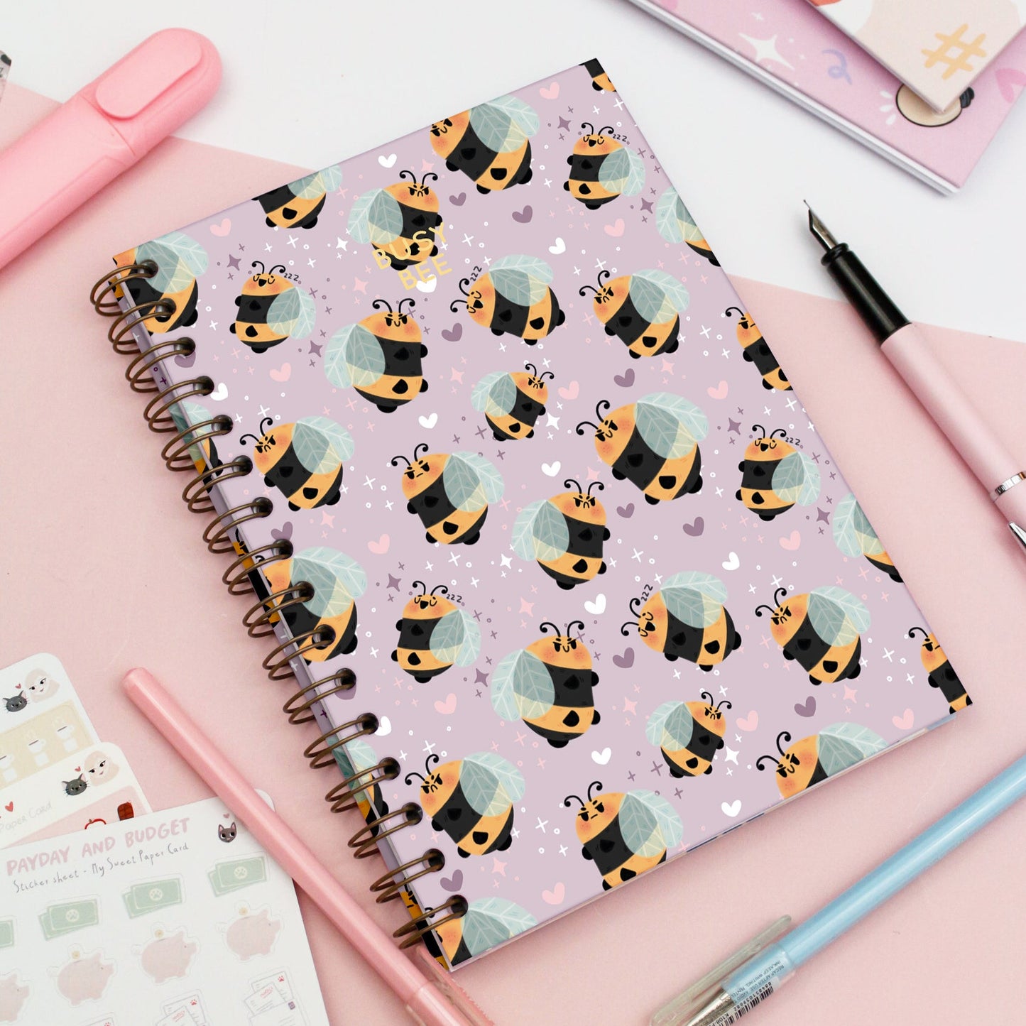 kawaii bee bullet journal