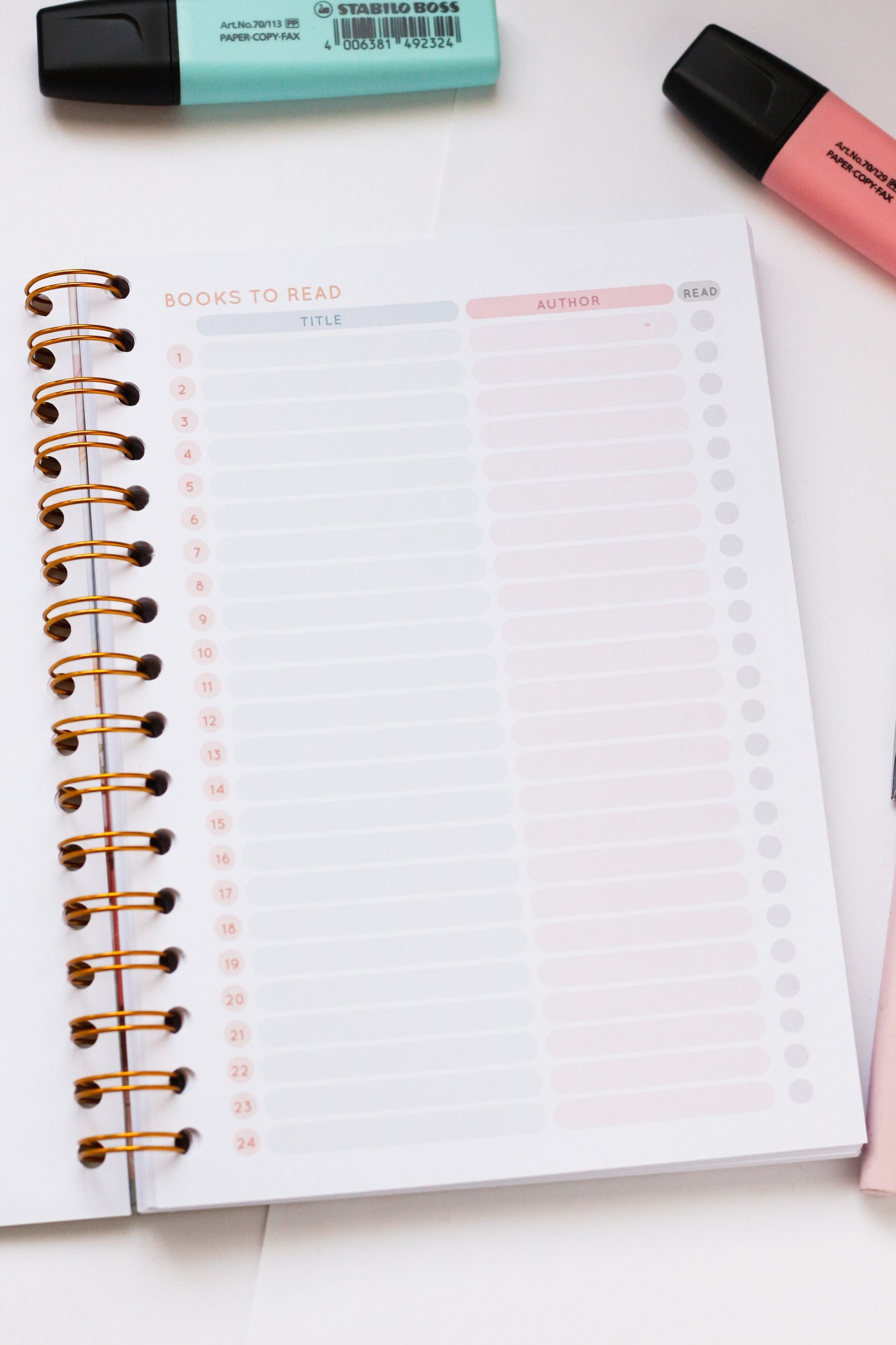 Bee-sy reading Grumbee Reading journal - Spiral notebook to write your book reviews