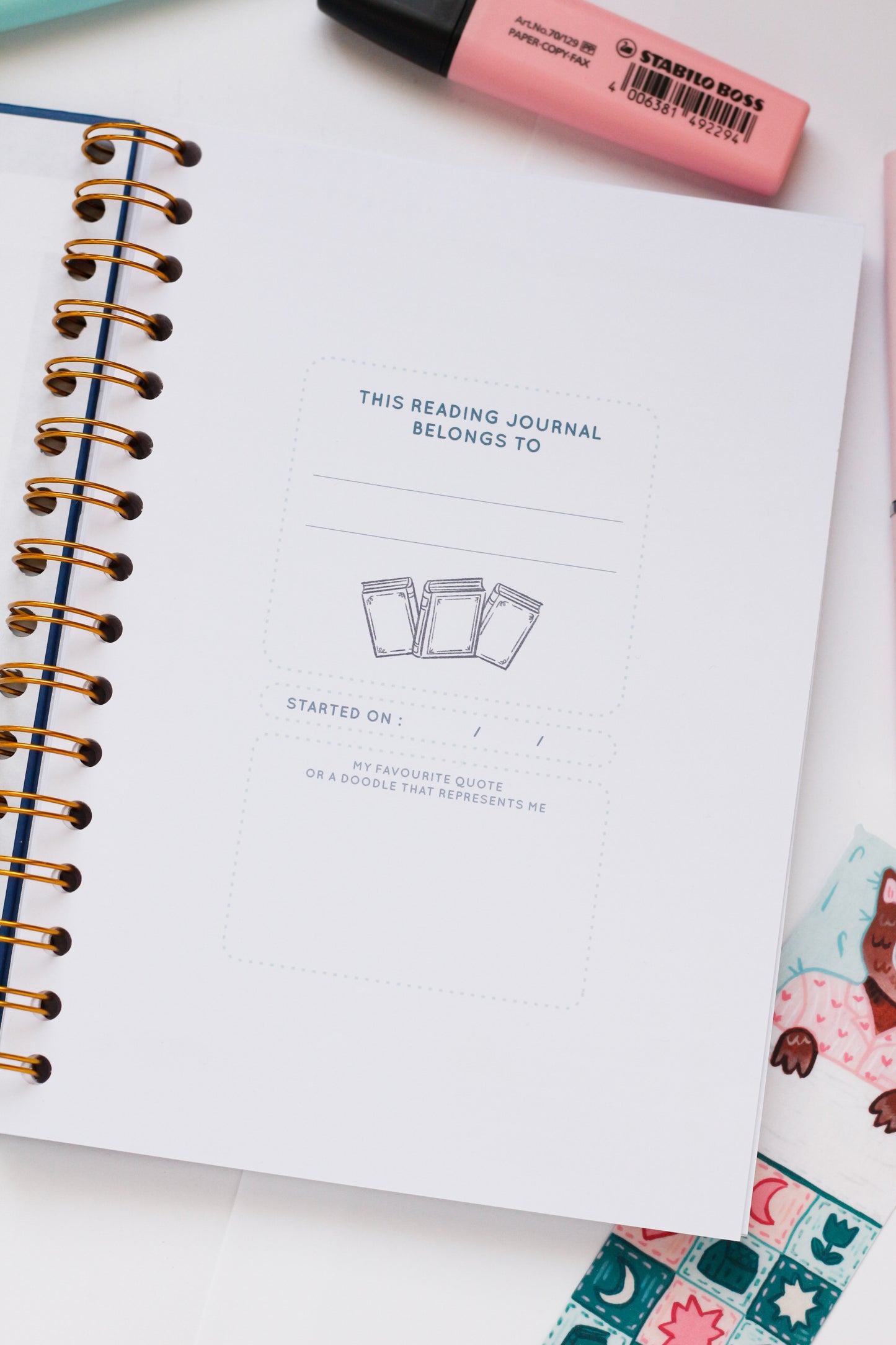 Dragon Reading journal - Spiral notebook to write your book reviews