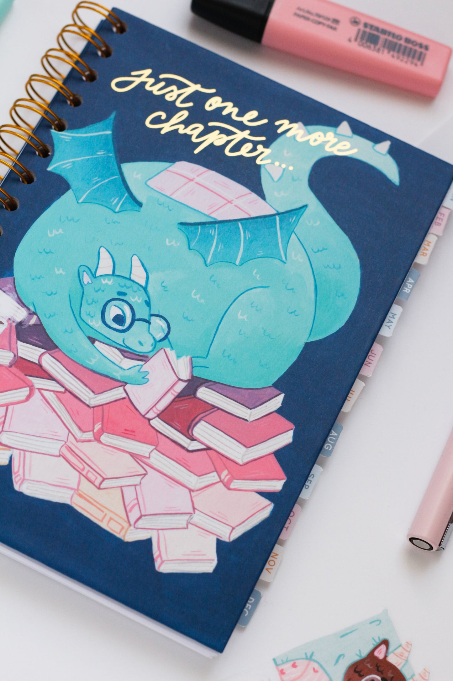 Dragon Reading journal - Spiral notebook to write your book reviews