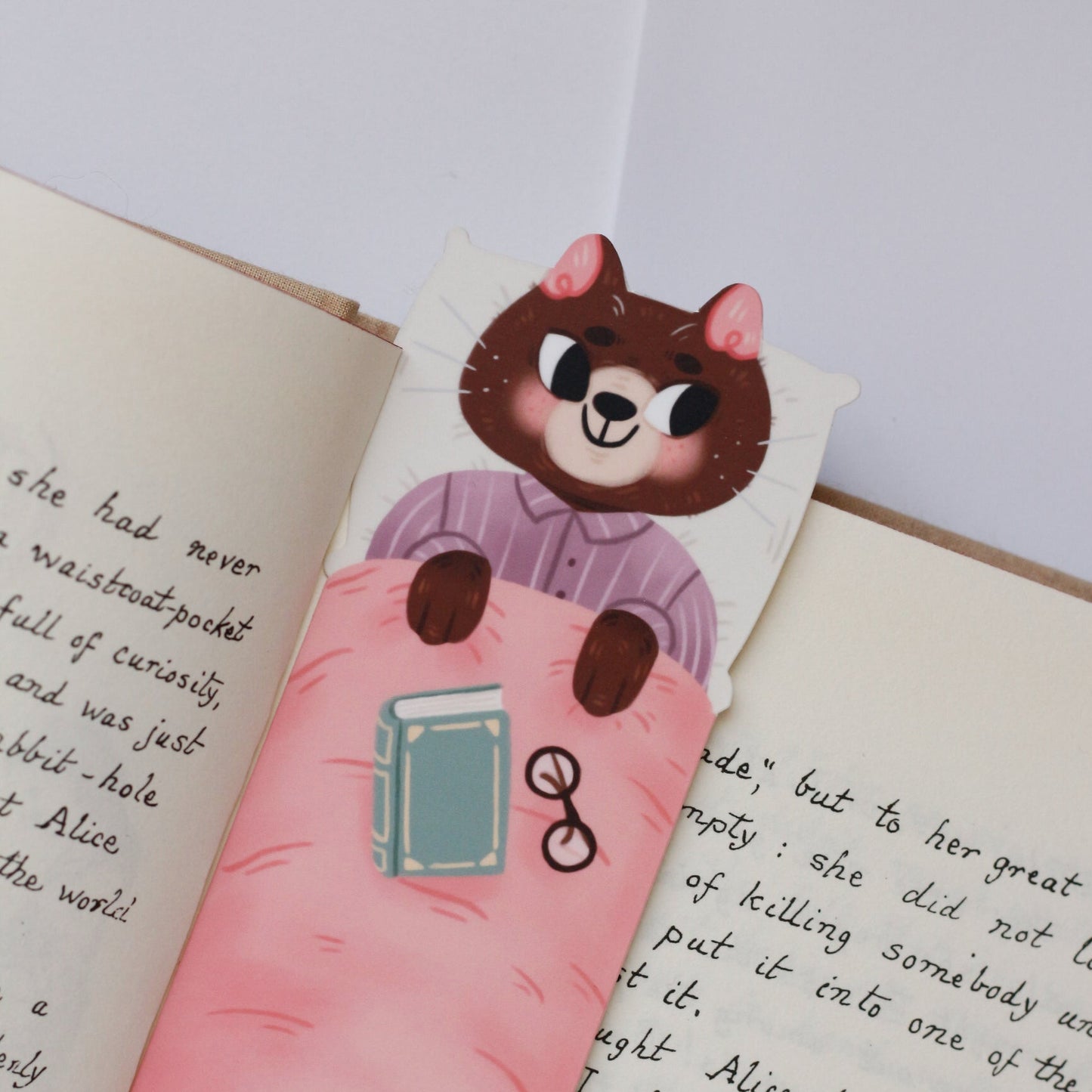Cosy Cat in bed Bookmark