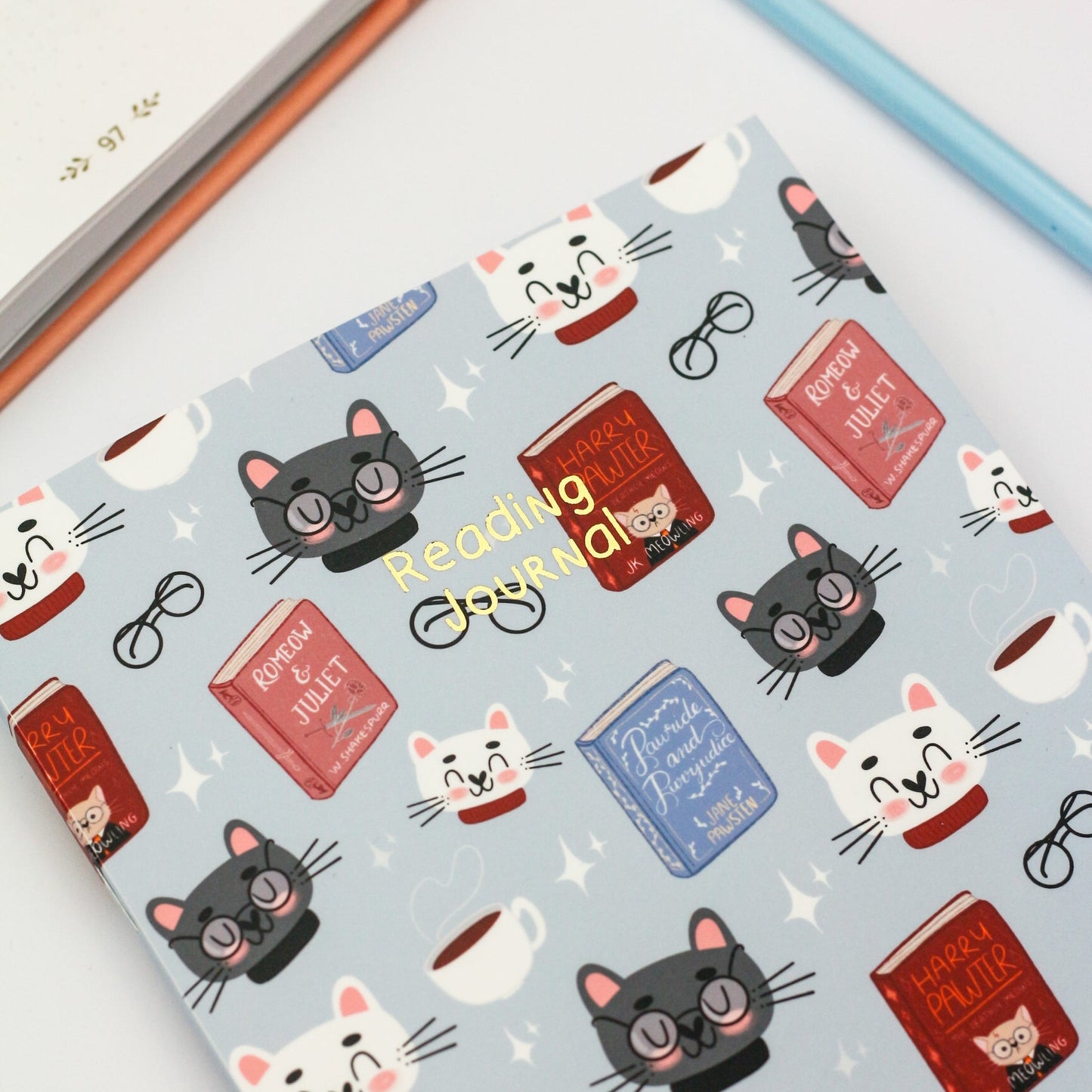 bookish gift reading journal