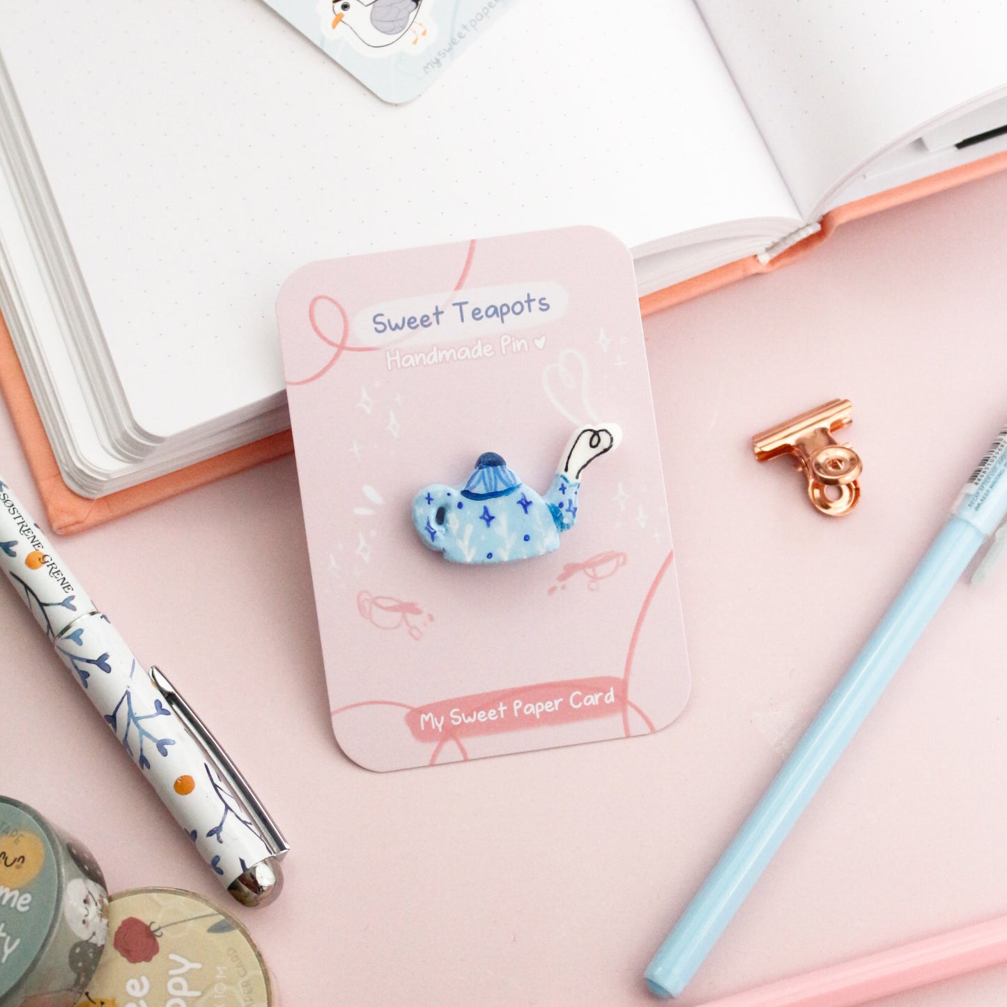 blue teapot pin