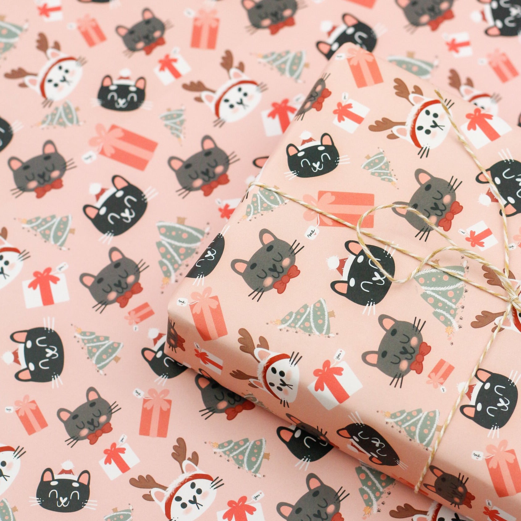 Cat Christmas wrapping - Large wrapping paper sheets - Cat faces