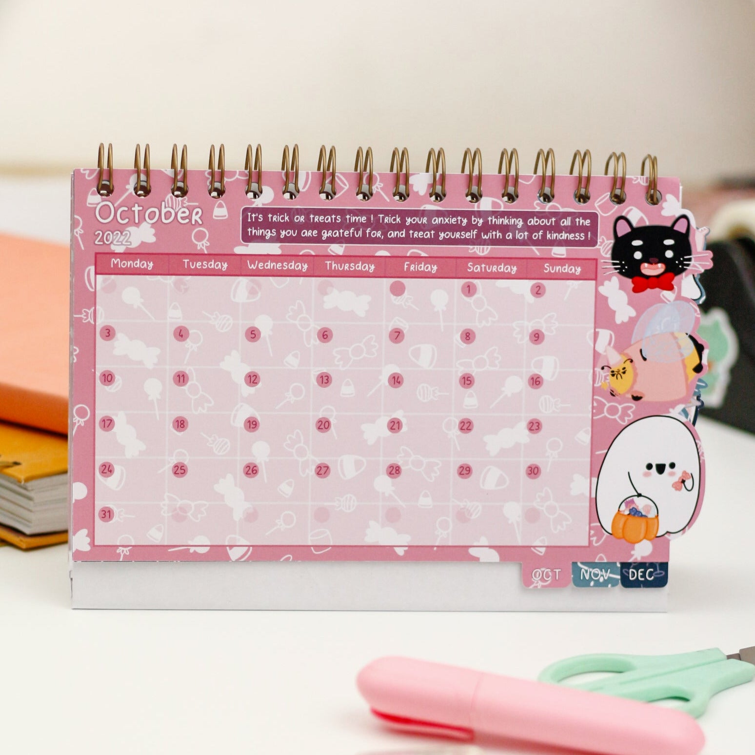 pink desk calendar