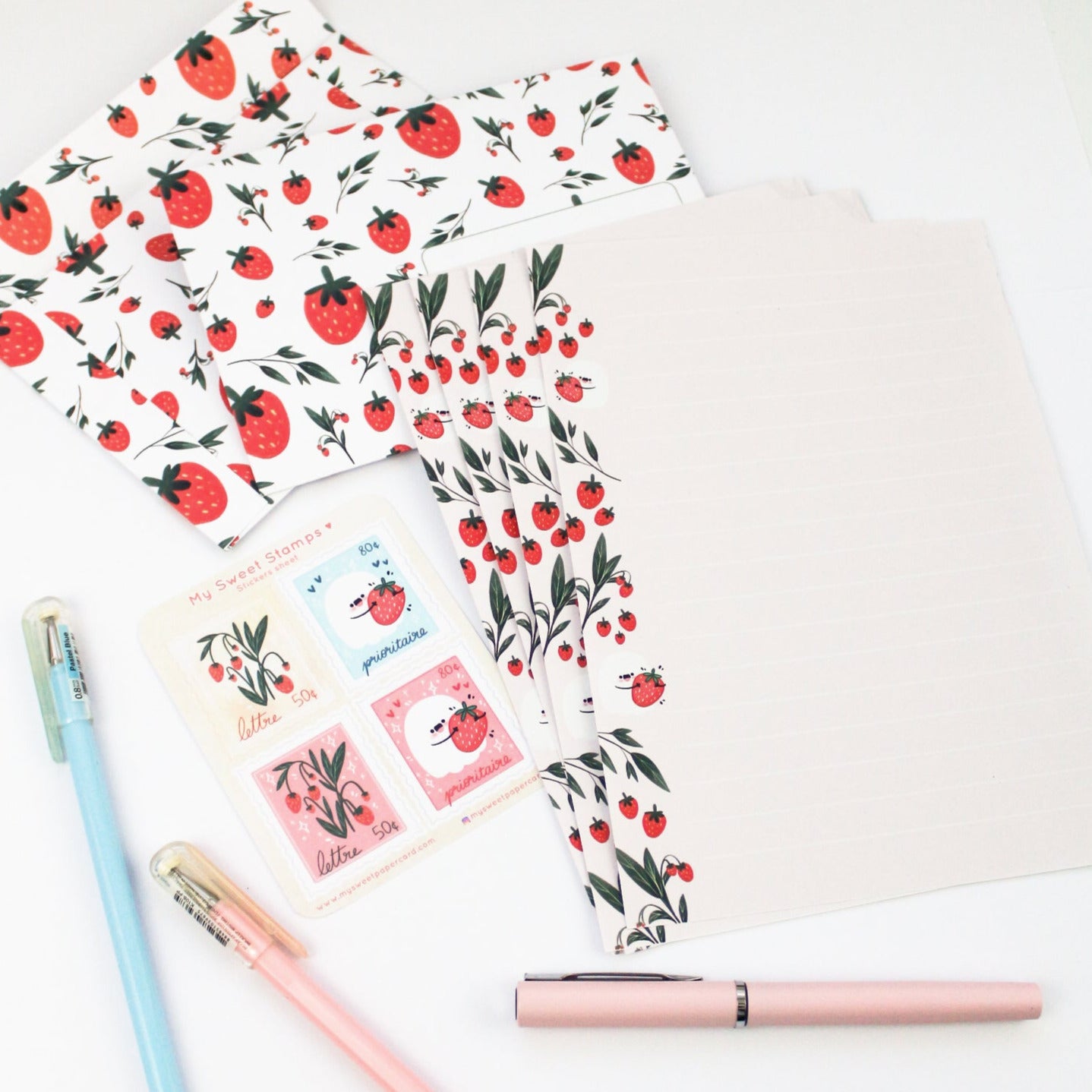 Strawberry Letter writing set - Penpal kit - Cute writing paper